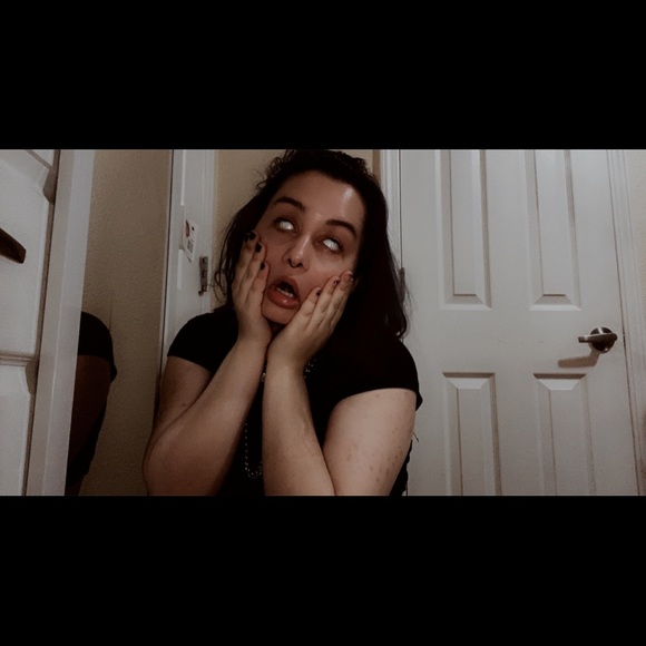 Meet your Posher, Em - Picture 5 of 5